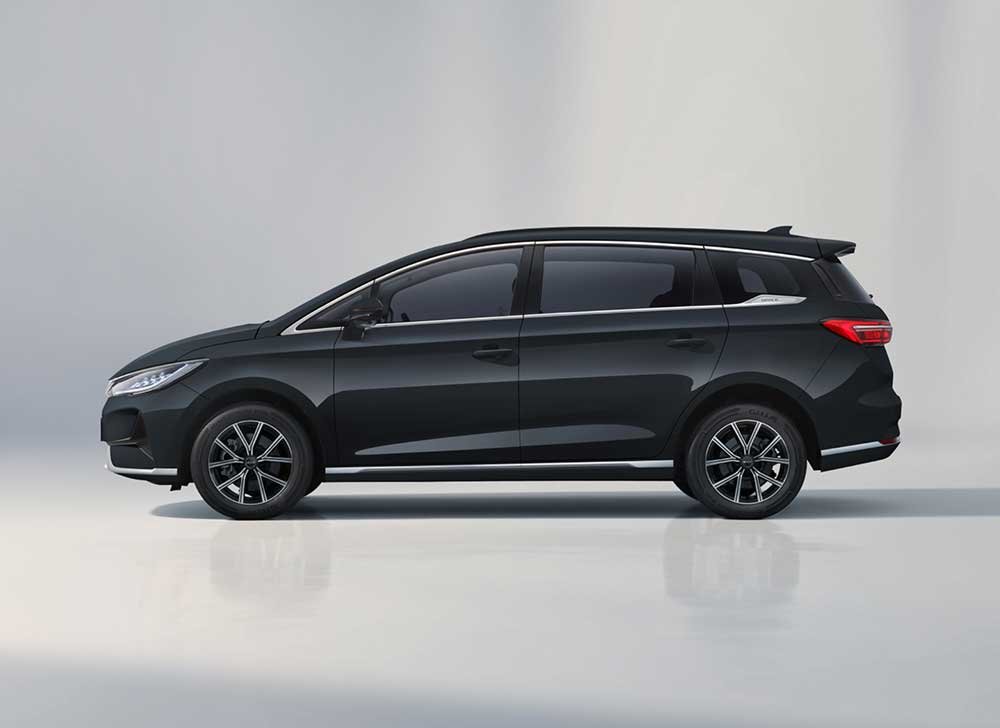 Harga BYD M6 Medan